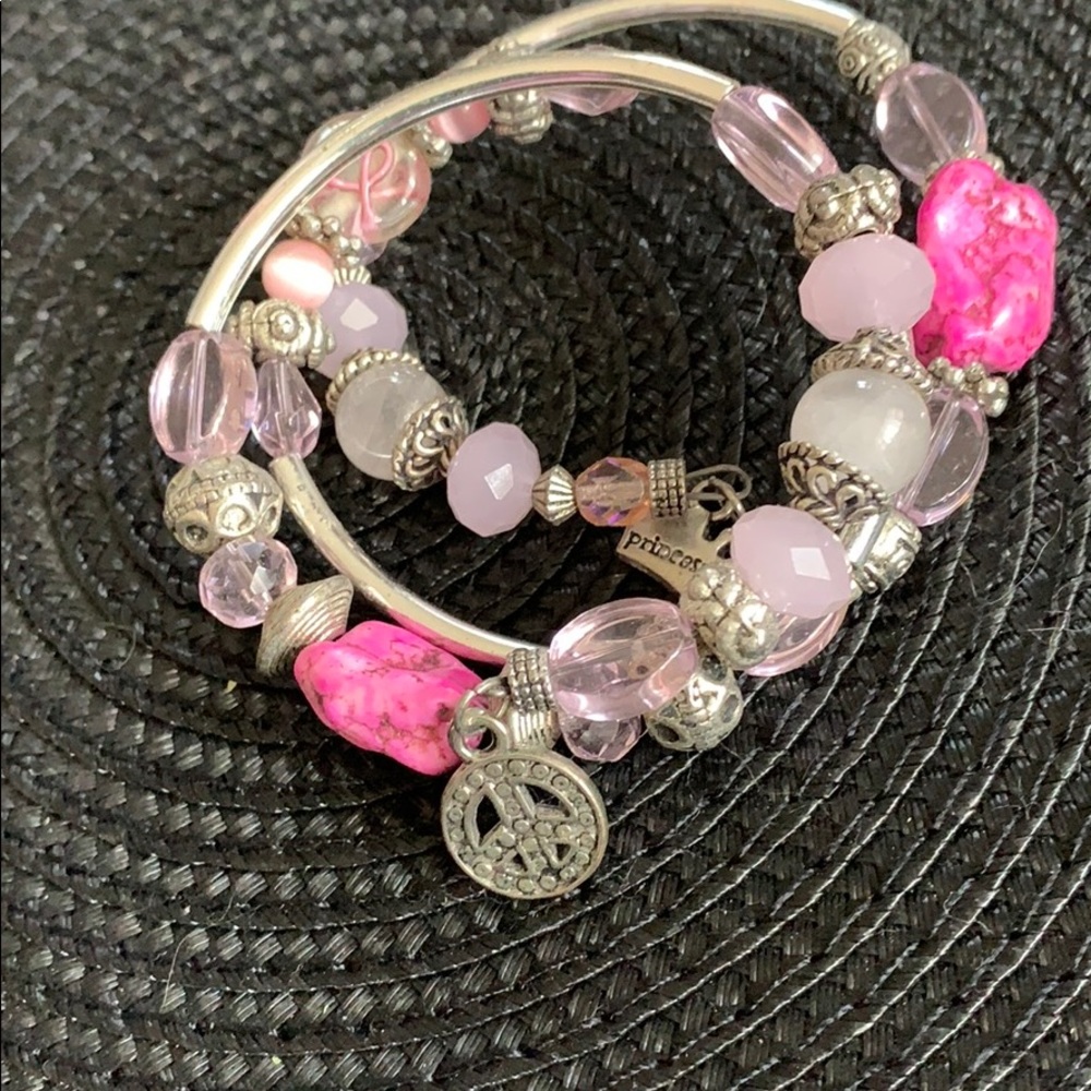 Breast cancer awareness bracelet